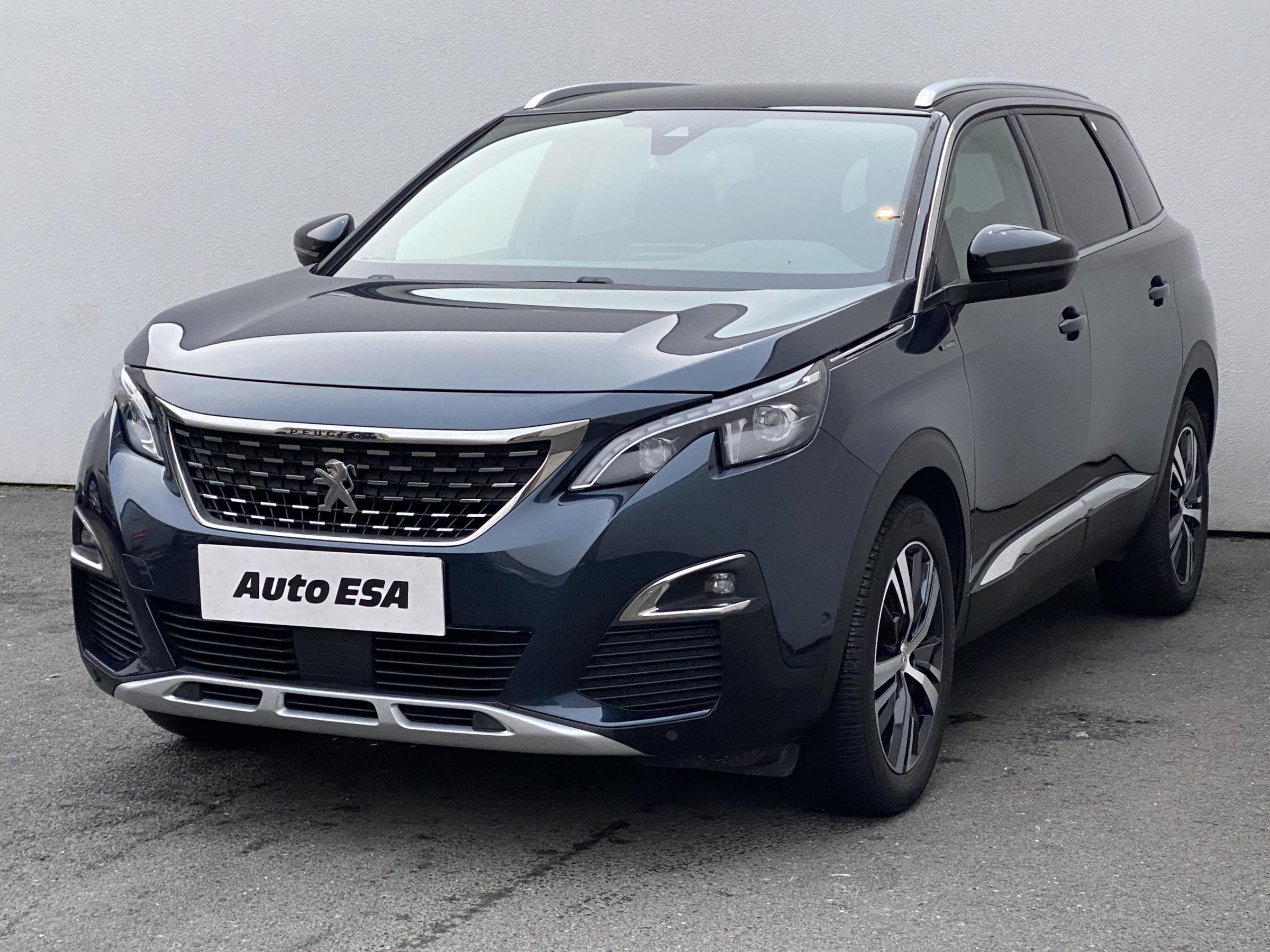 Peugeot 5008, 2018 - pohled č. 3