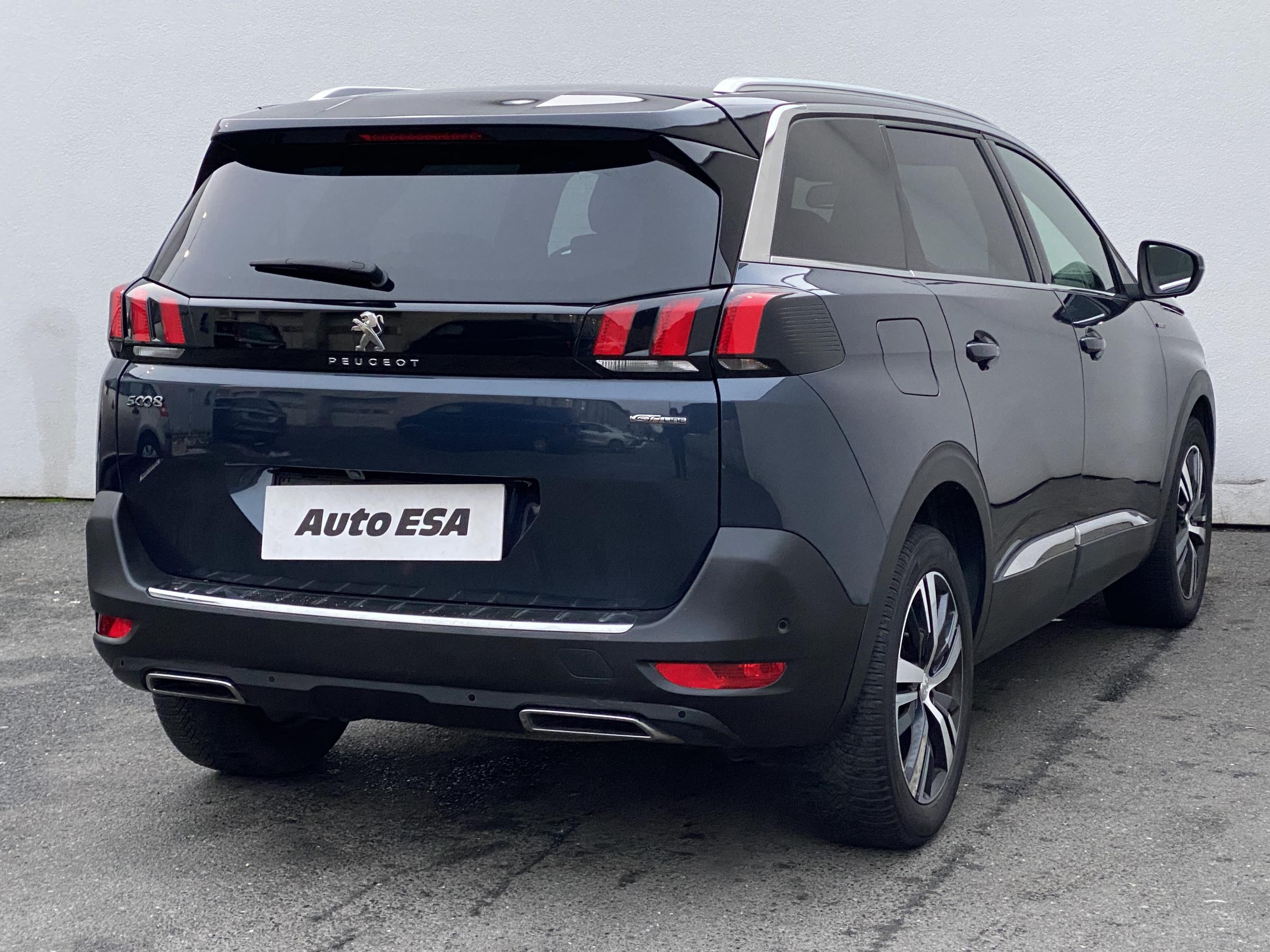 Peugeot 5008, 2018 - pohled č. 4