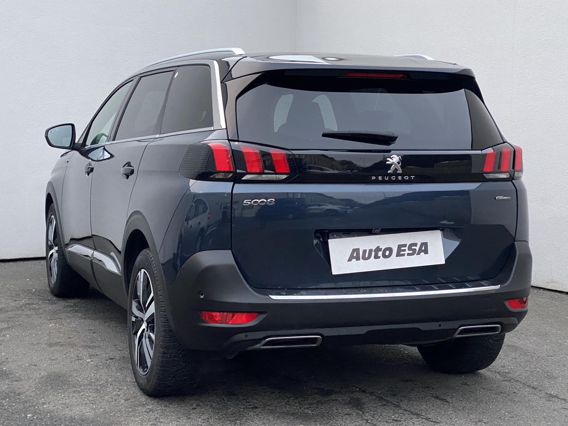 Peugeot 5008, 2018 - pohled č. 6