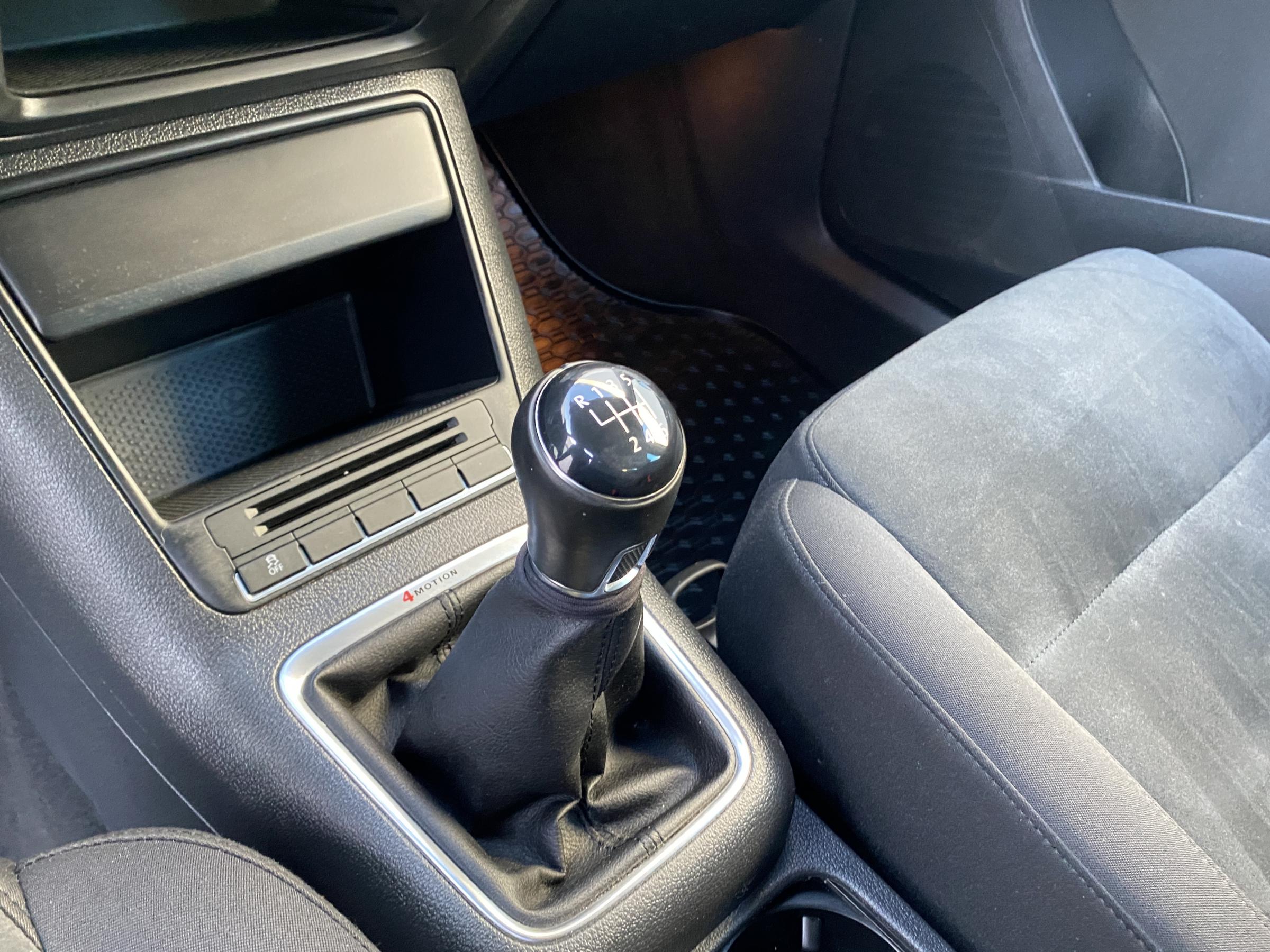 Volkswagen Tiguan, 2011 - pohled č. 16