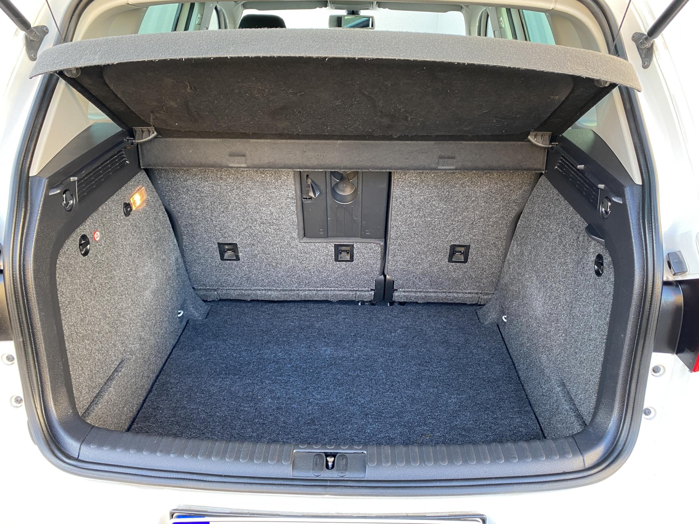 Volkswagen Tiguan, 2011 - pohled č. 7