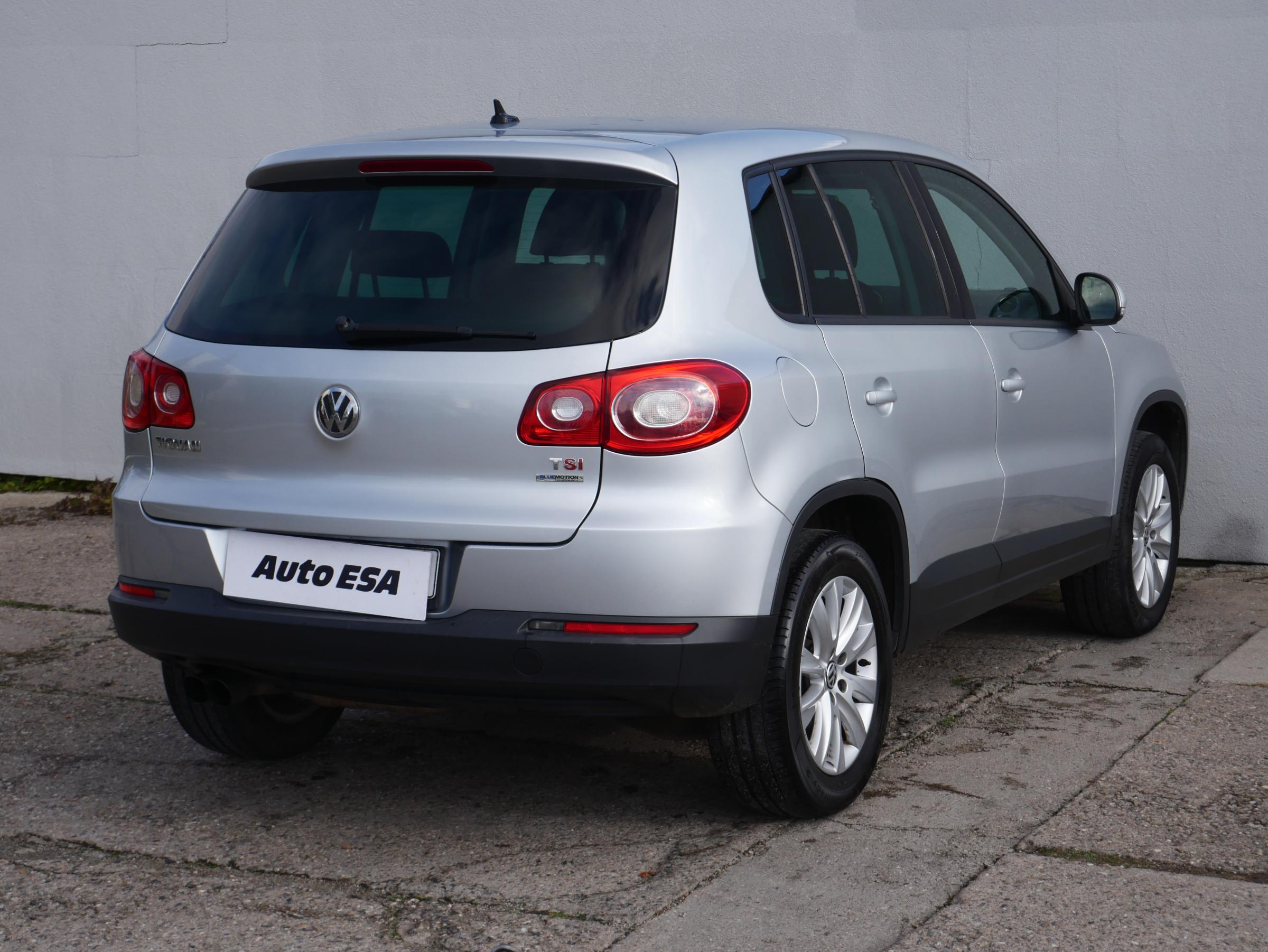 Volkswagen Tiguan, 2010 - pohled č. 6