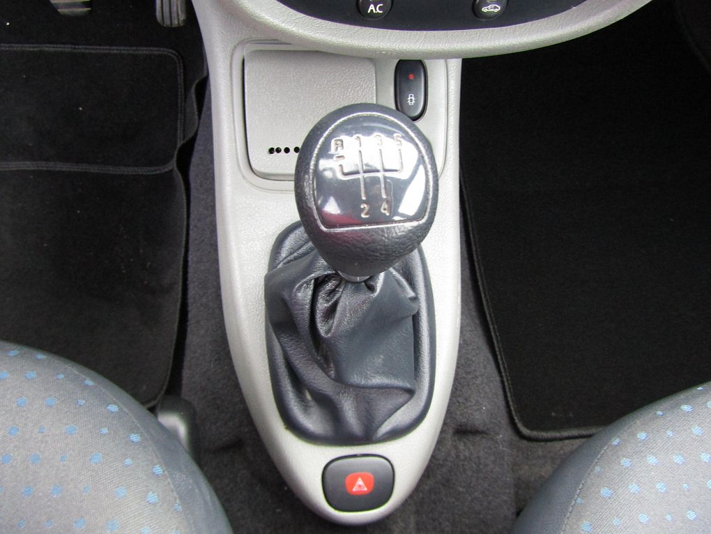 Renault Thalia 1.4 i 16V 