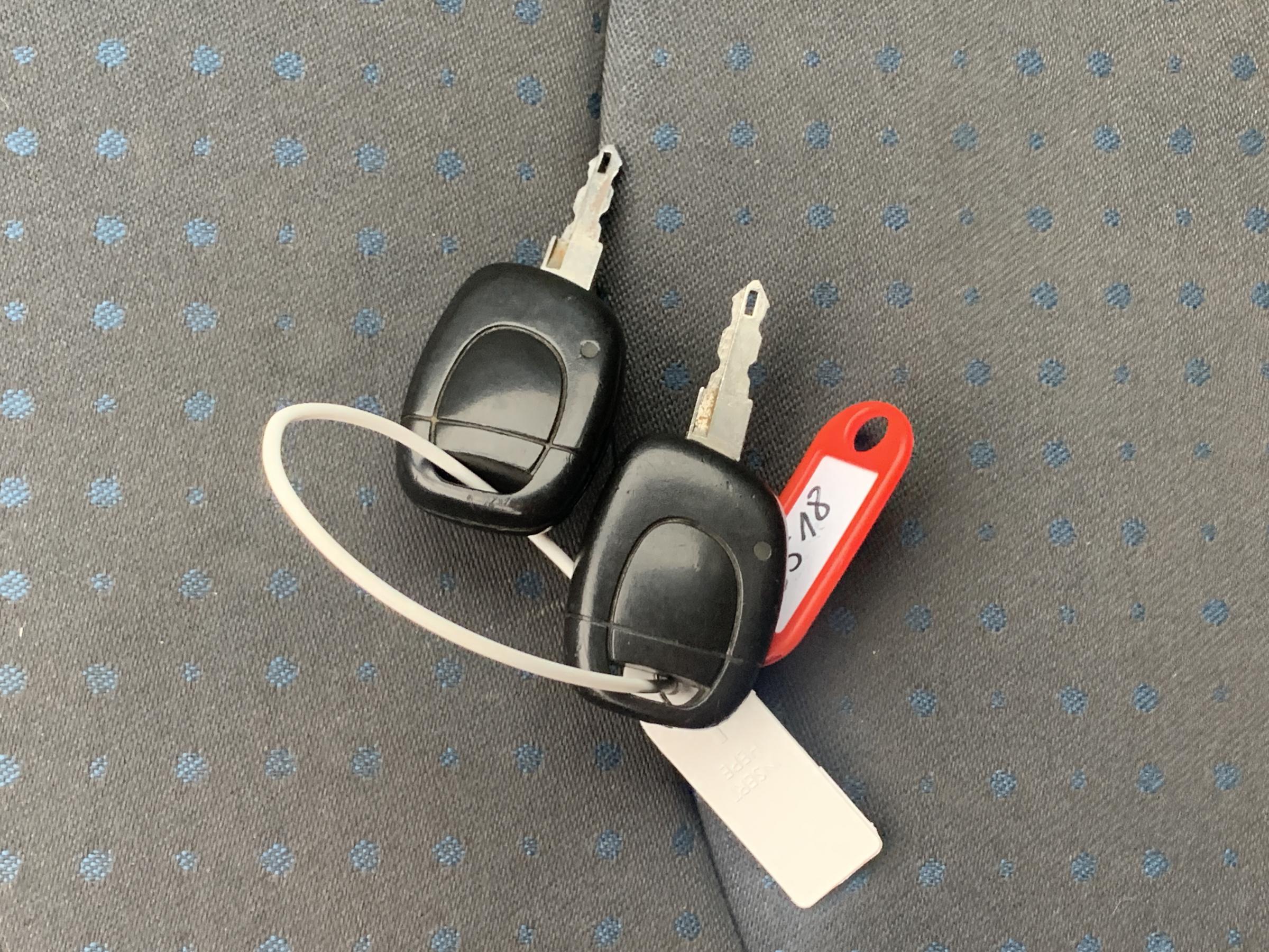 Renault Clio, 2004 - pohled č. 17