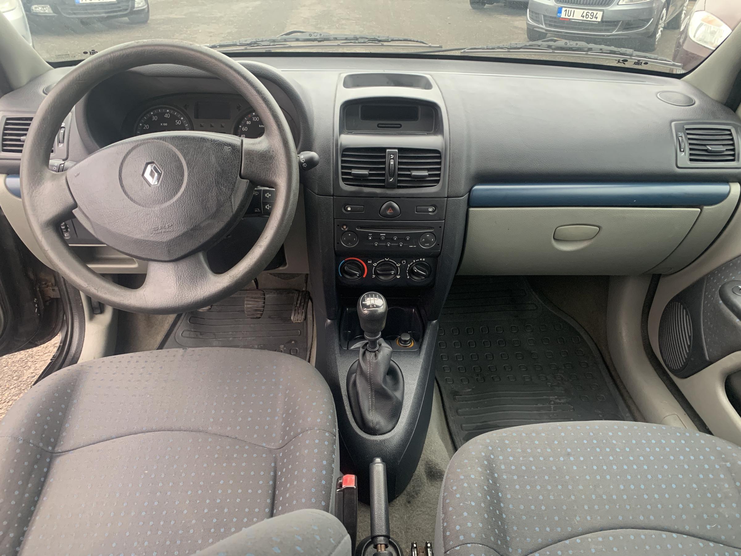 Renault Clio, 2004 - pohled č. 7