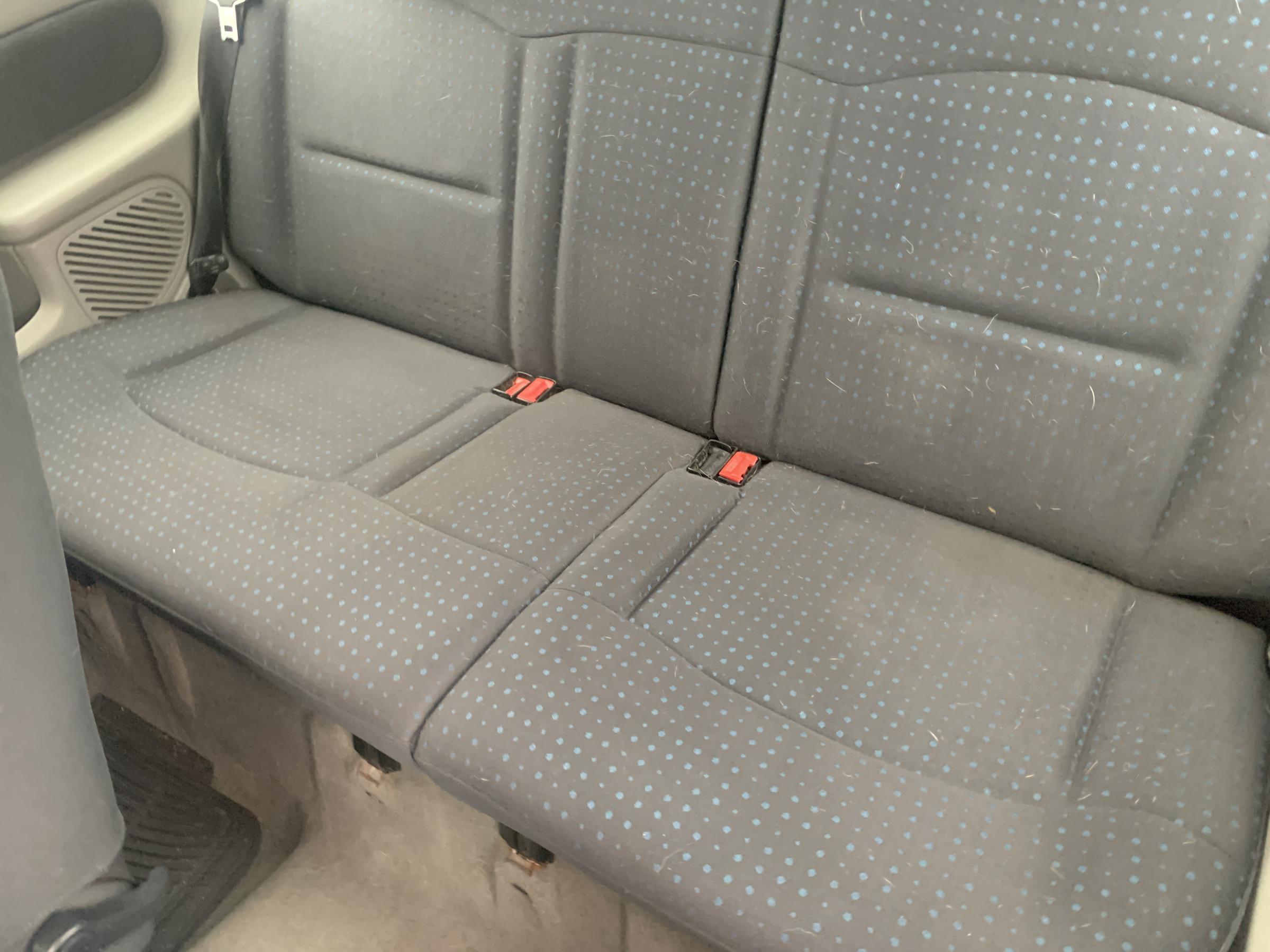 Renault Clio, 2004 - pohled č. 9