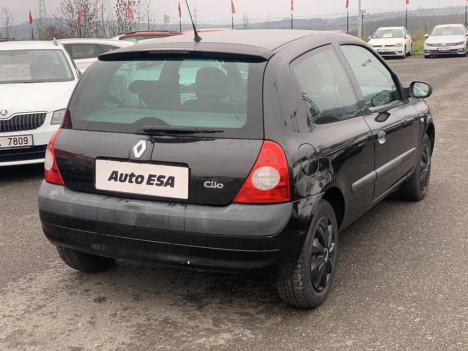 Renault Clio 1.2i 