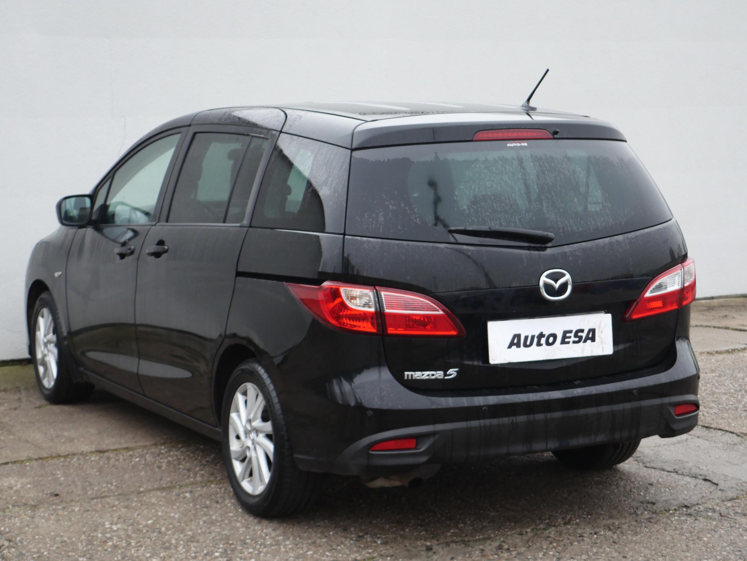 Mazda 5, 2011 - pohled č. 4