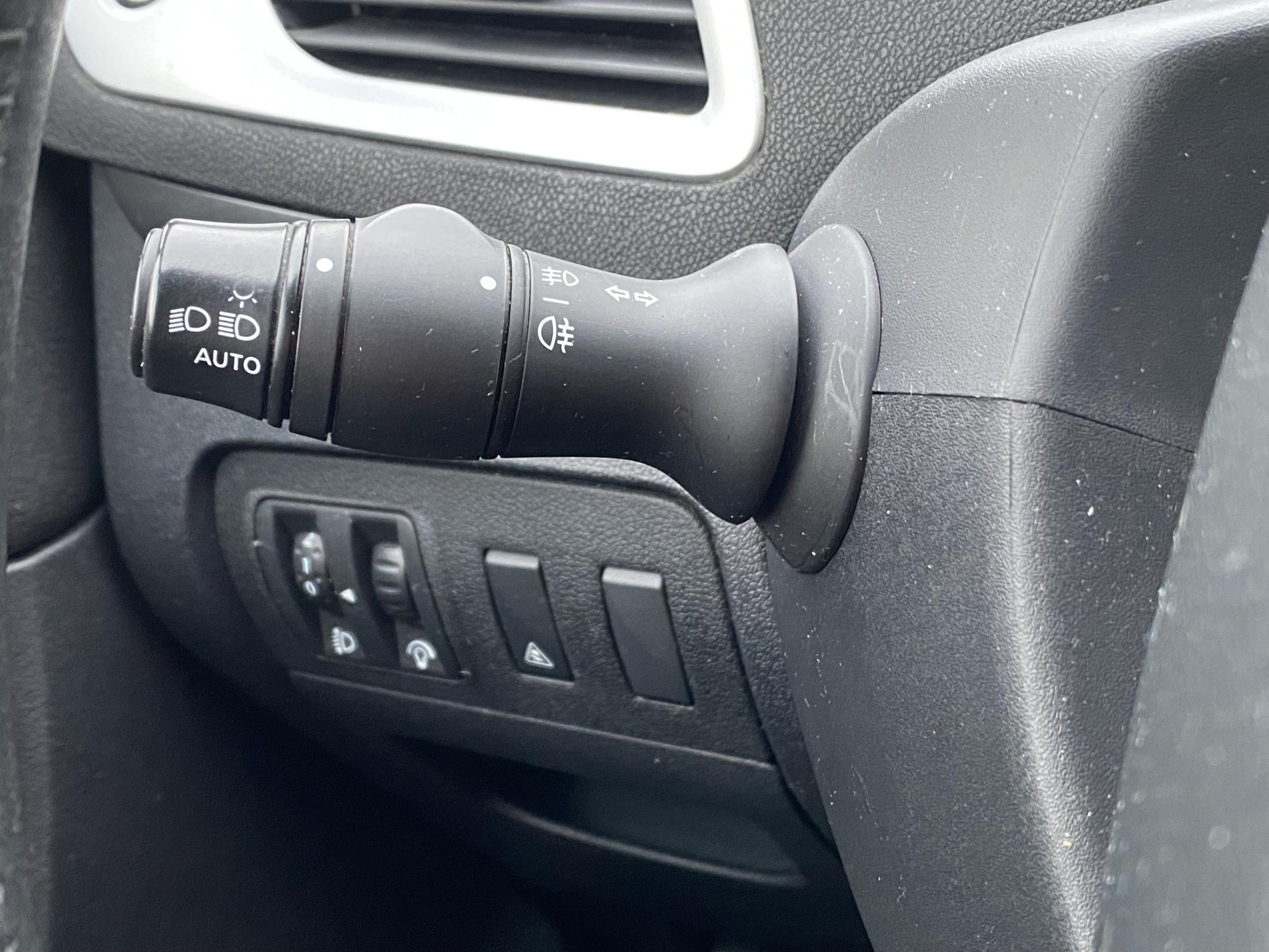 Renault Grand Scénic, 2011 - pohled č. 13