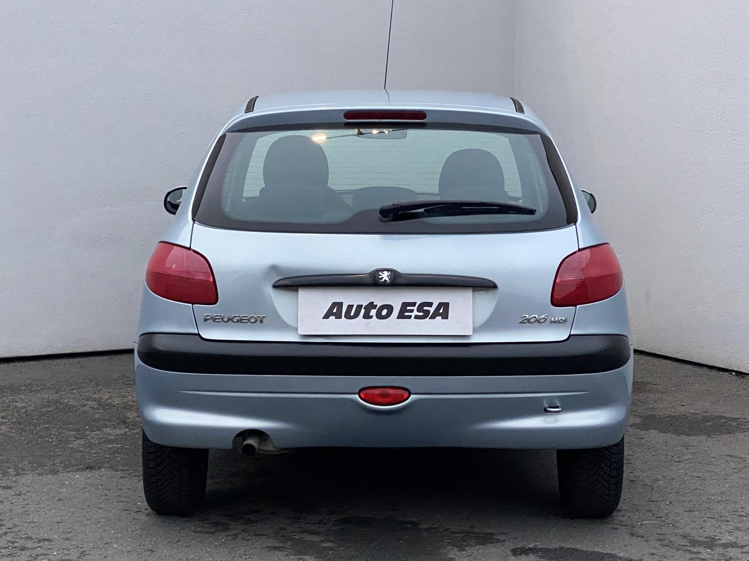 Peugeot 206, 2002 - pohled č. 5