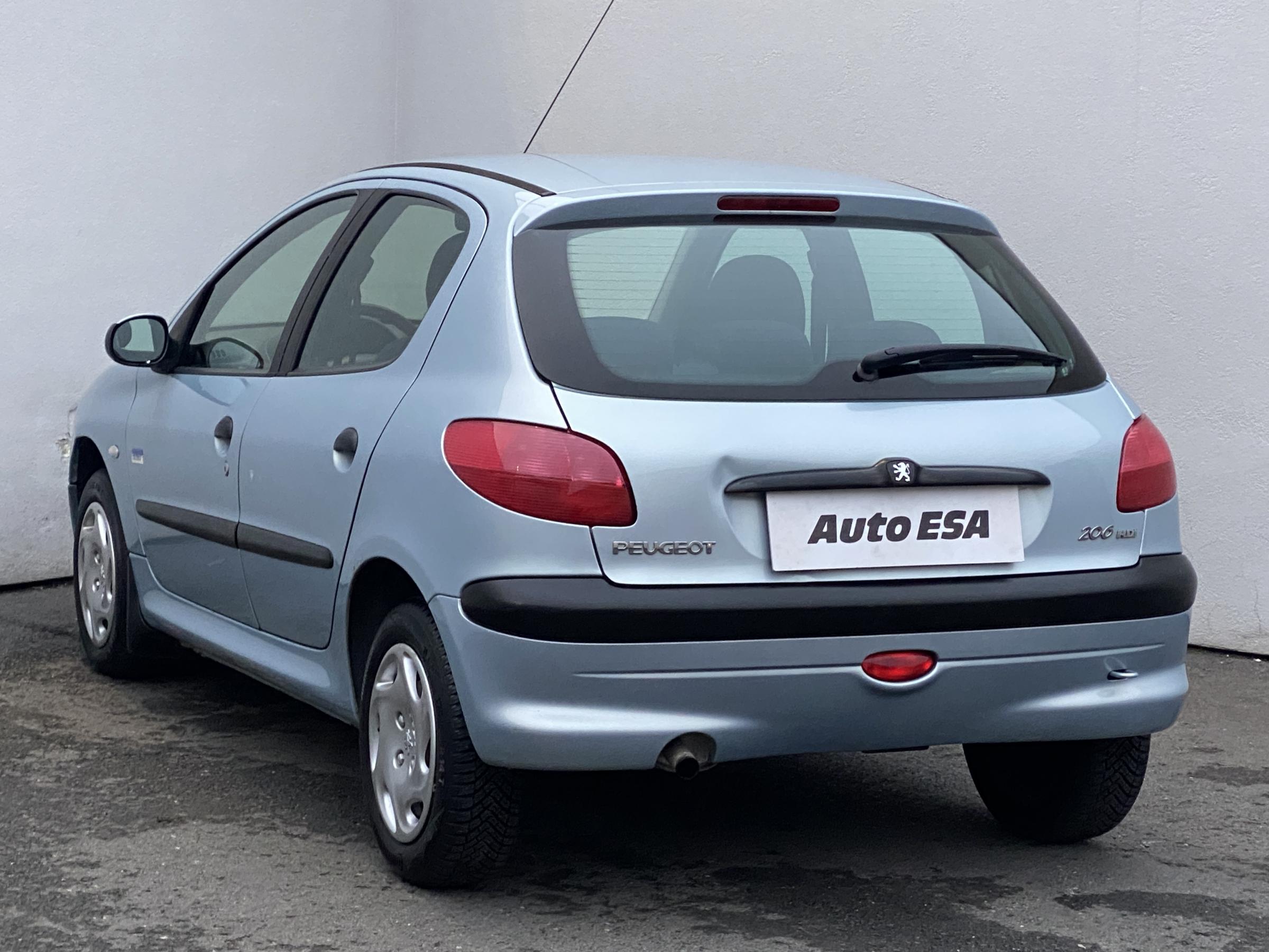 Peugeot 206, 2002 - pohled č. 6