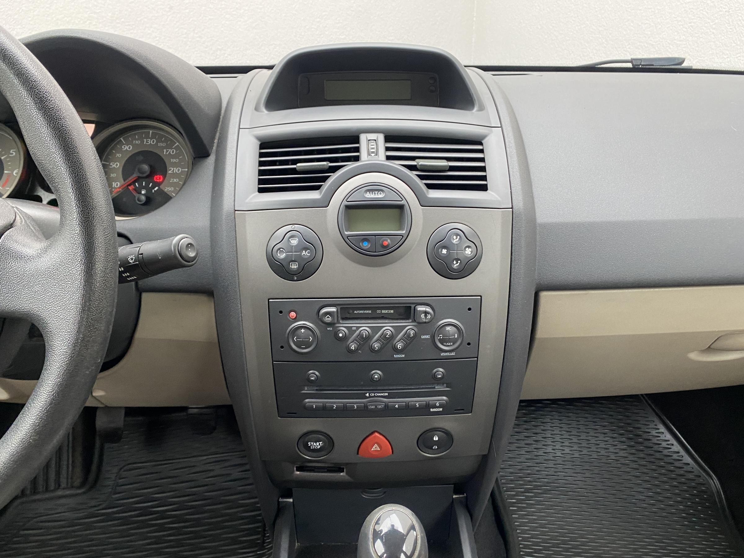 Renault Mégane, 2006 - pohled č. 12