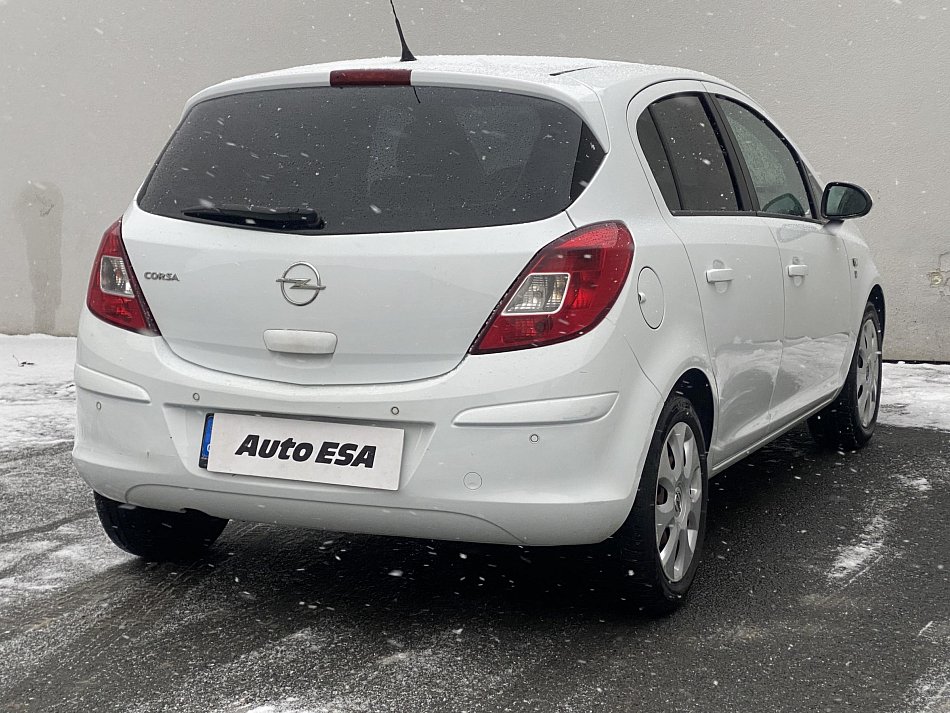 Opel Corsa 1.4i 