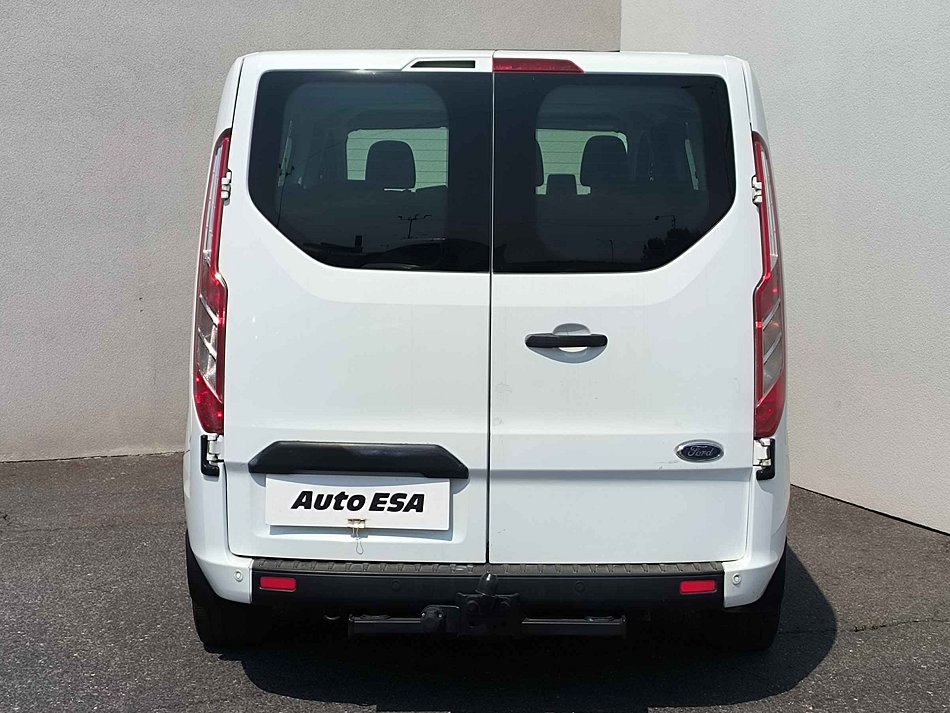 Ford Transit Custom 2.0TDCi  L2 9míst