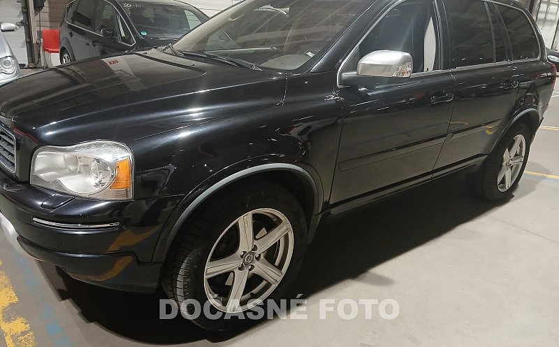 Volvo XC90 2.4  D5 AWD