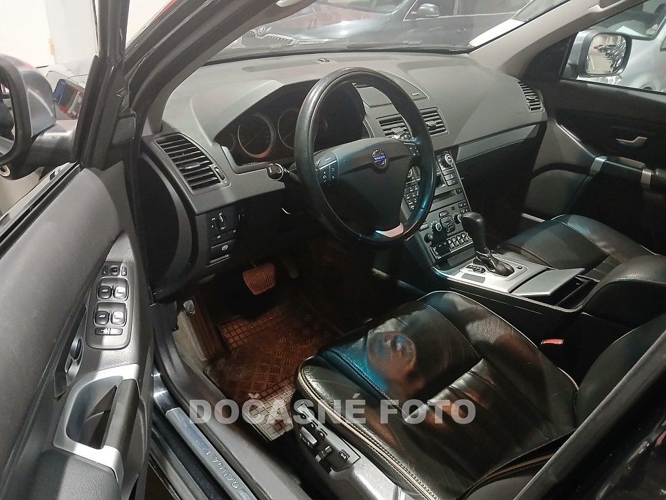 Volvo XC90 2.4  D5 AWD