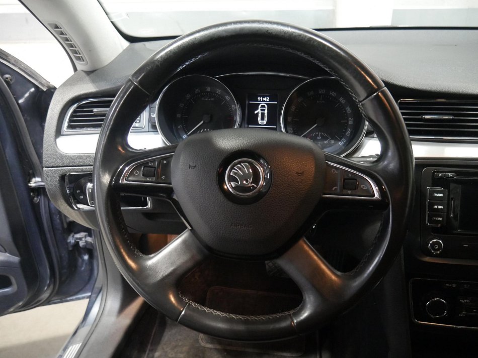Škoda Superb II 2.0 TDi 