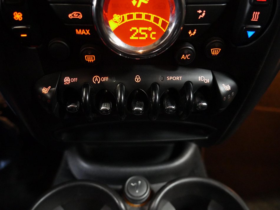 Mini Countryman 2.0i  4x4