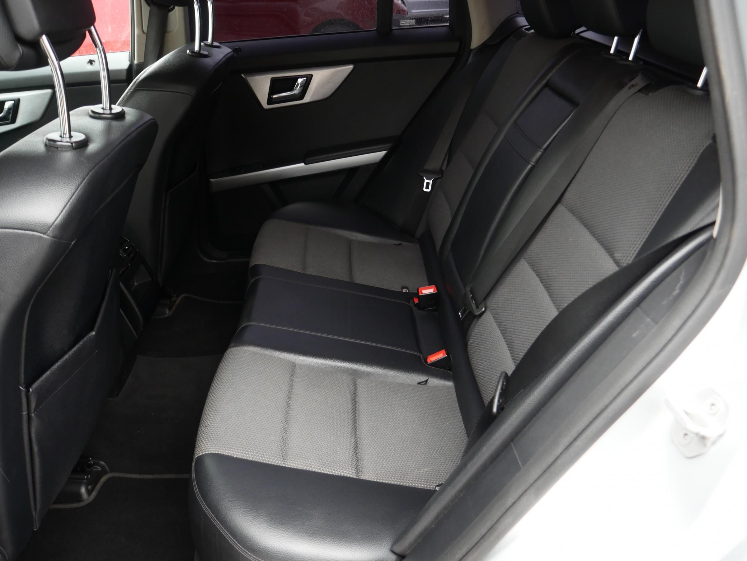 Mercedes-Benz GLK, 2008 - pohled č. 10