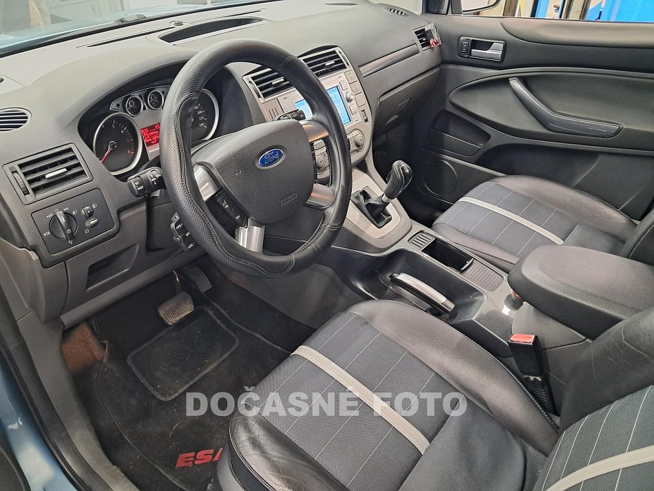 Ford Kuga 2.5 i  4x4