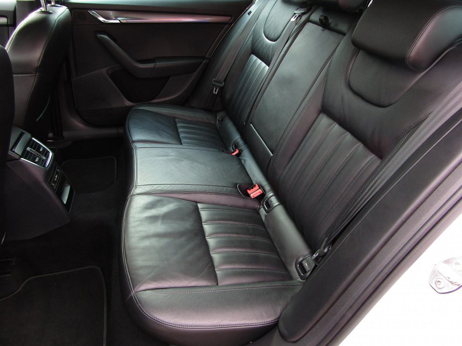 Škoda Octavia III 2.0 TDi Style