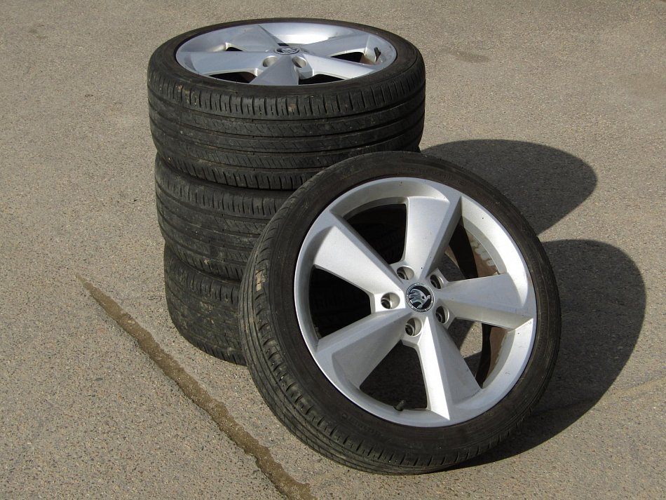 Škoda Octavia III 2.0 TDi Style