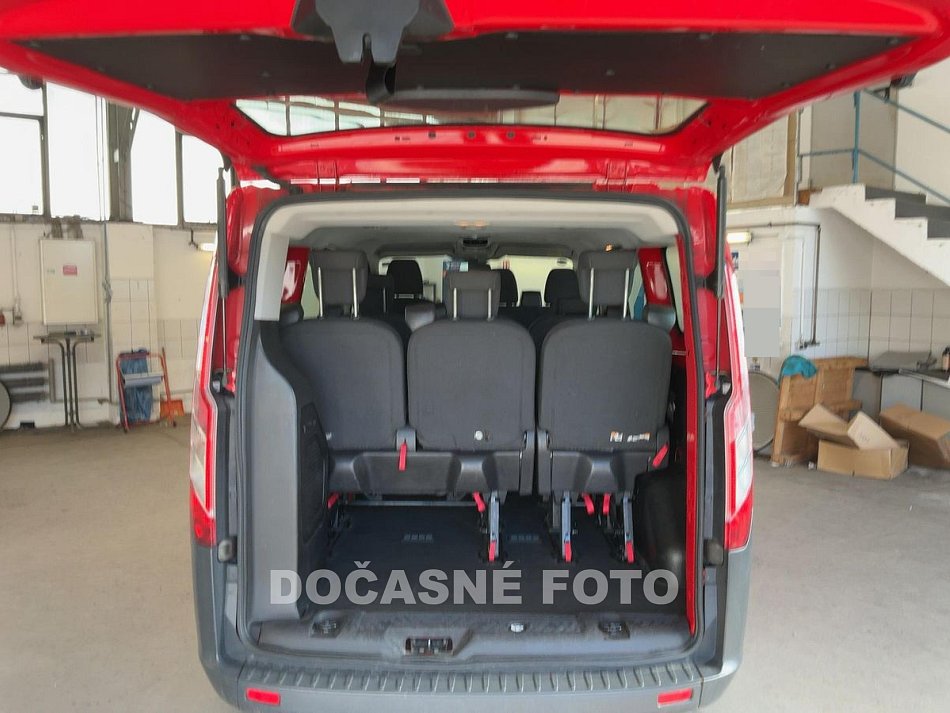 Ford Transit Custom 2.2TDCi Trend 9míst
