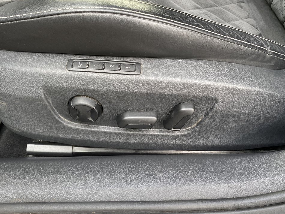 Škoda Superb III 2.0 TSi SportLine