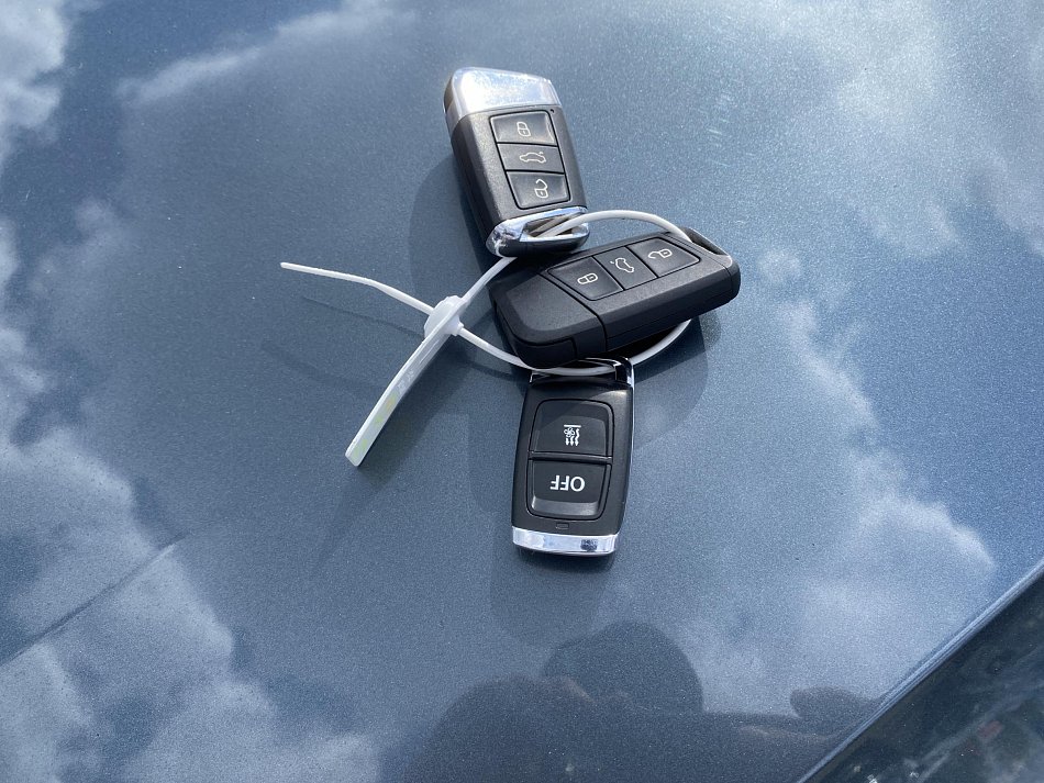 Škoda Superb III 2.0 TSi SportLine