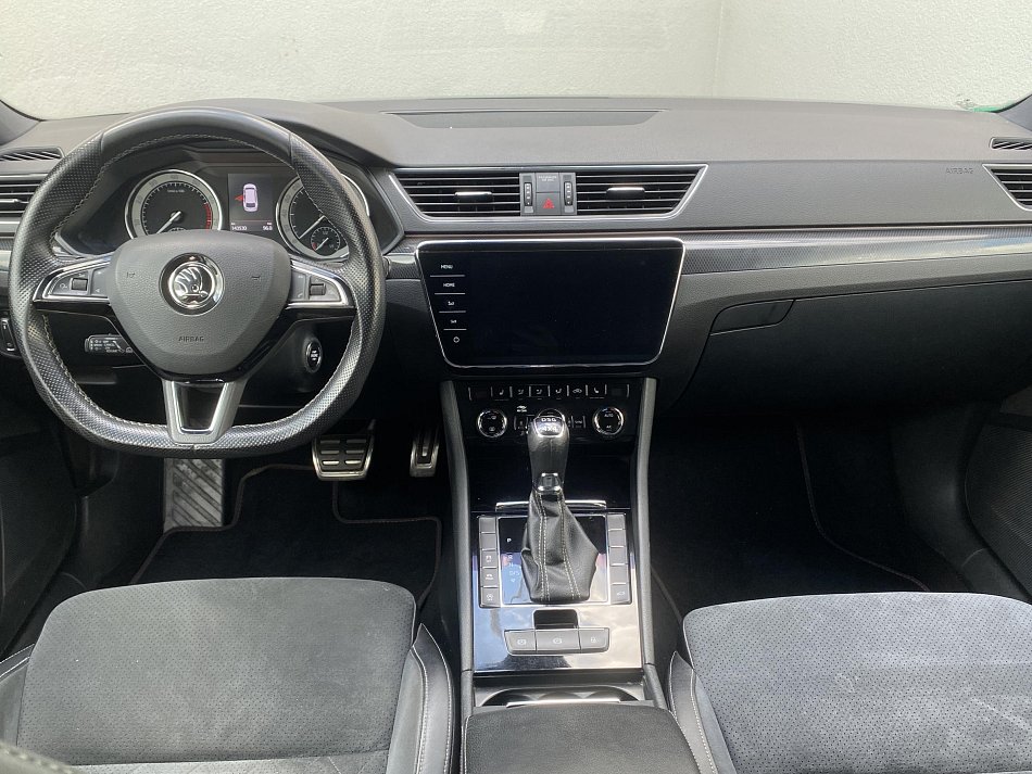 Škoda Superb III 2.0 TSi SportLine