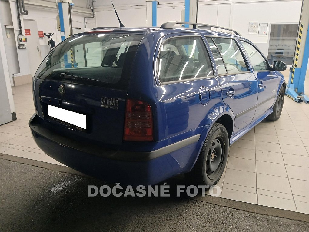 Škoda Octavia 1.6i Tour