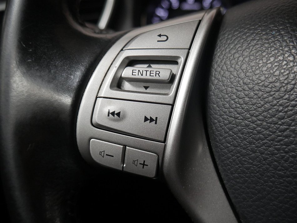 Nissan Qashqai 1.6 DiG-T N-Vision