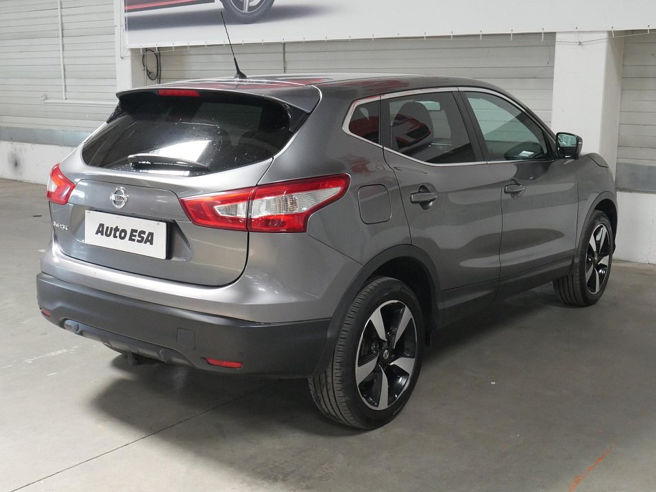 Nissan Qashqai 1.6 DiG-T N-Vision