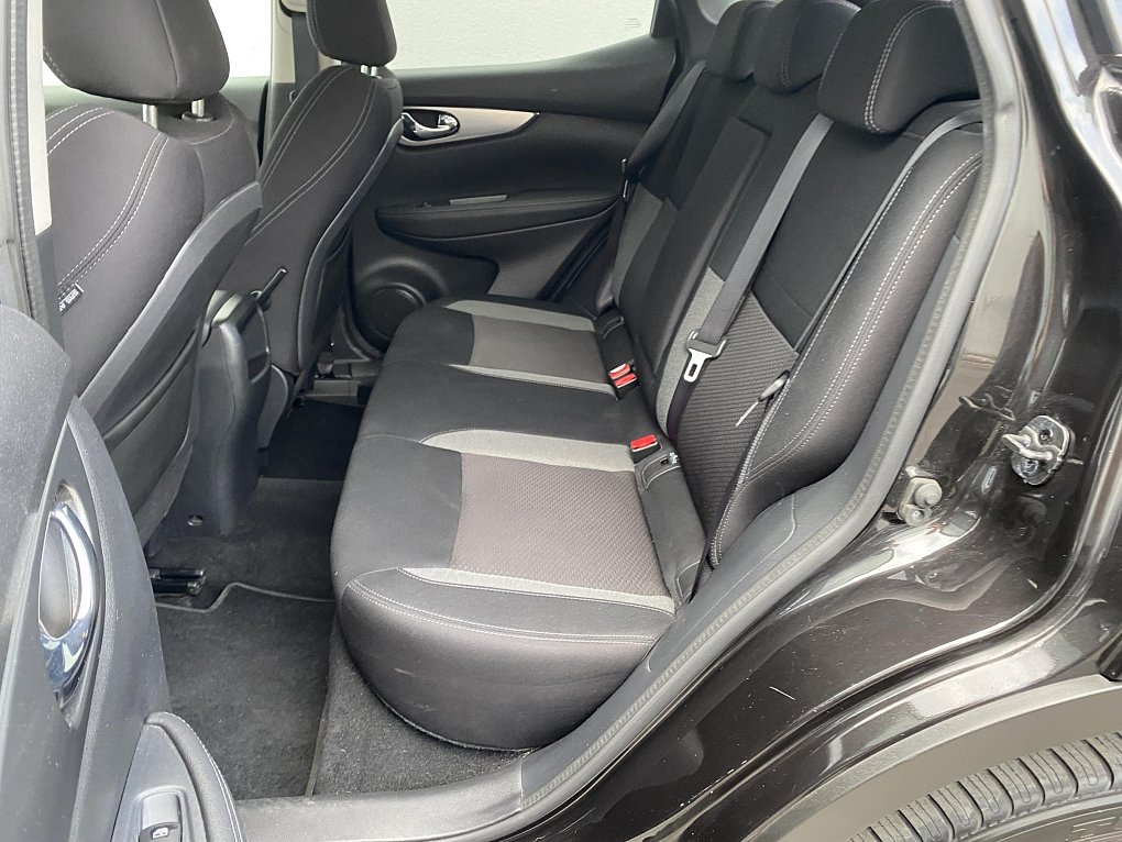 Nissan Qashqai 1.3 DiG-T N-Connecta