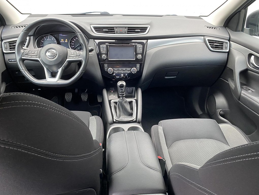Nissan Qashqai 1.3 DiG-T N-Connecta