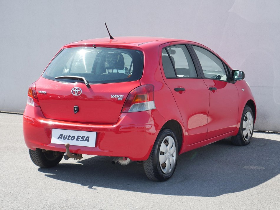 Toyota Yaris 1.0i 