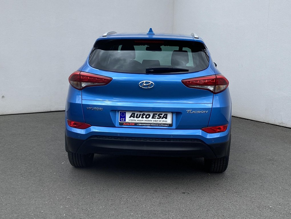 Hyundai Tucson 1.7 CRDi Trikolor 2WD