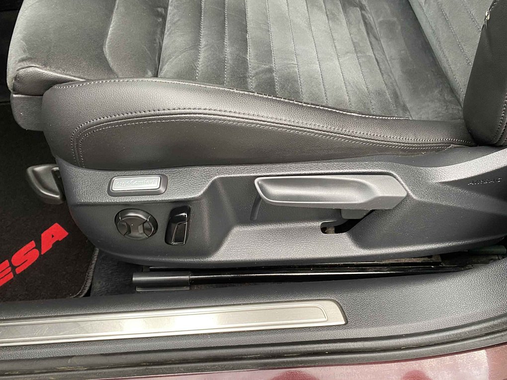Volkswagen Passat 2.0 TDi Highline 4x4