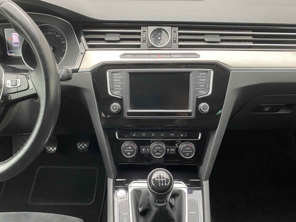 Volkswagen Passat 2.0 TDi Highline 4x4