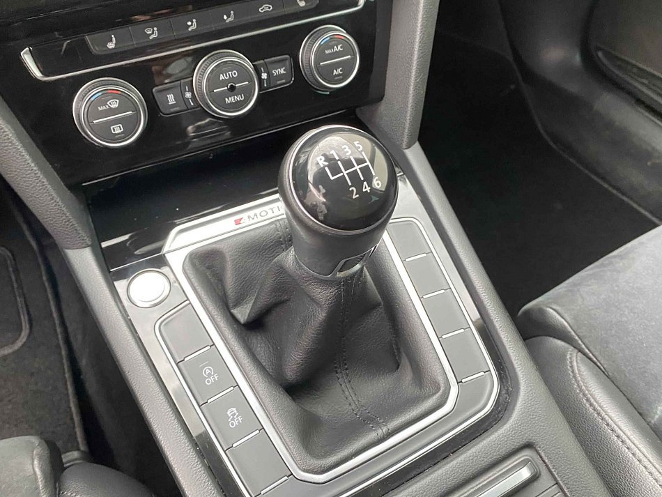 Volkswagen Passat 2.0 TDi Highline 4x4