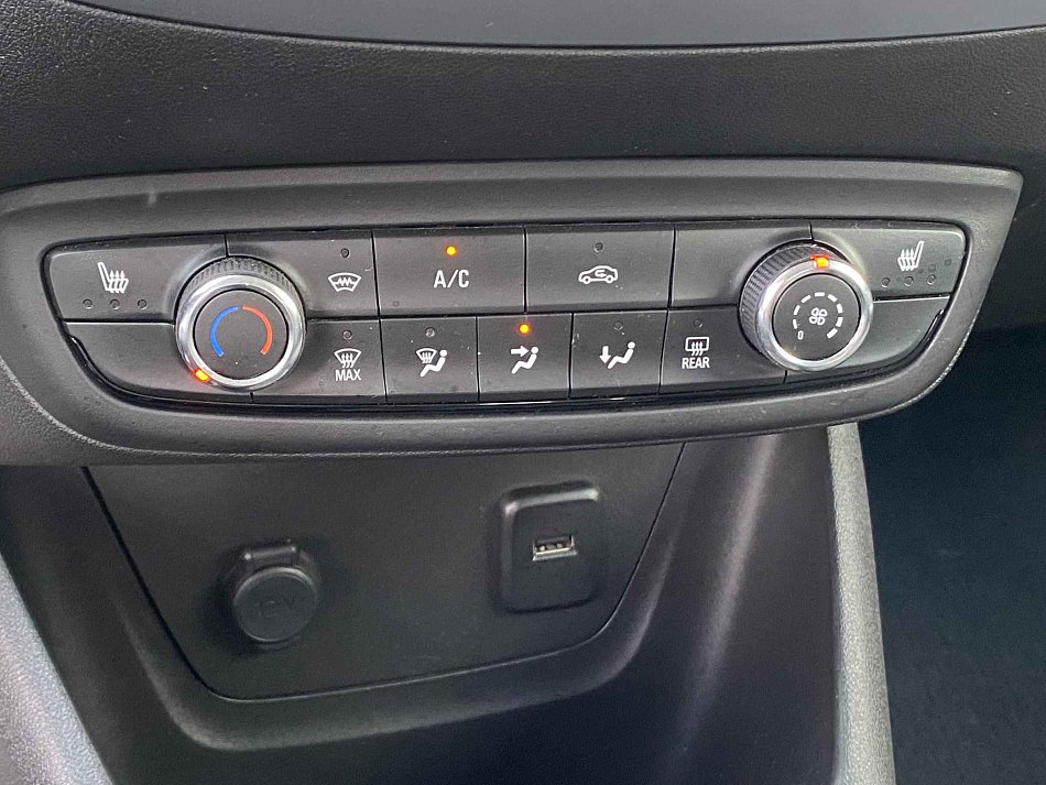 Opel Crossland X 1.2T Edition
