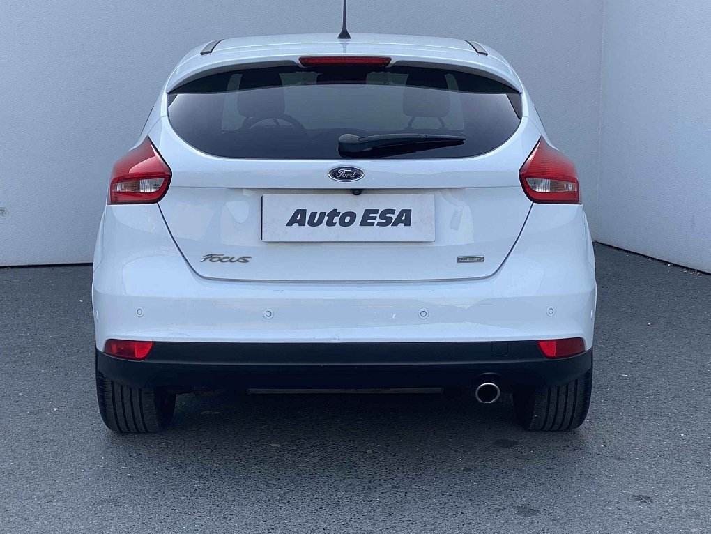 Ford Focus 1.5EB Titanium