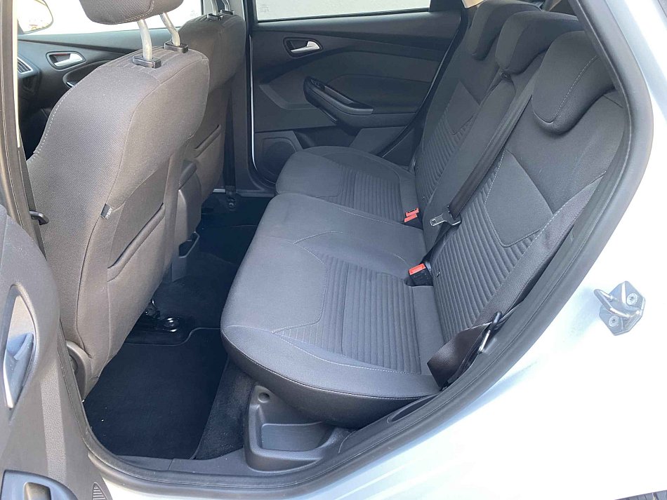 Ford Focus 1.5EB Titanium