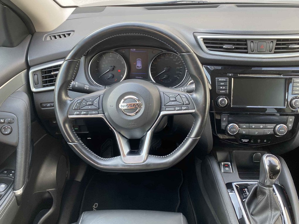 Nissan Qashqai 1.3DiG-T N-Connecta