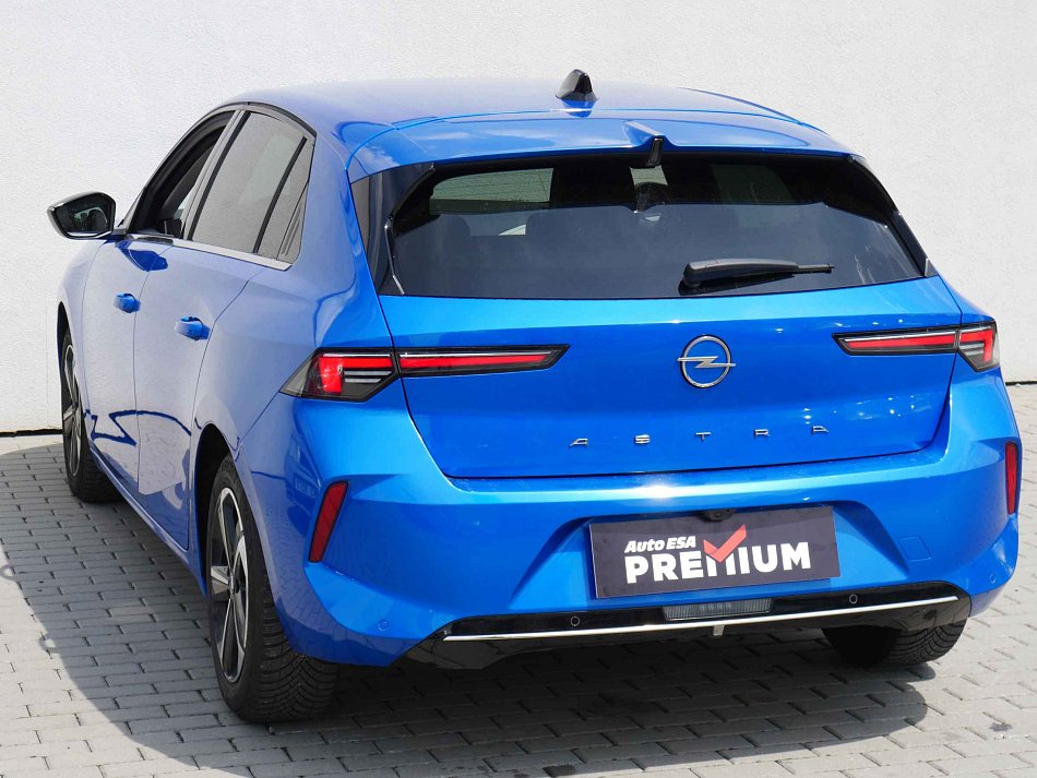 Opel Astra 1.2 T 