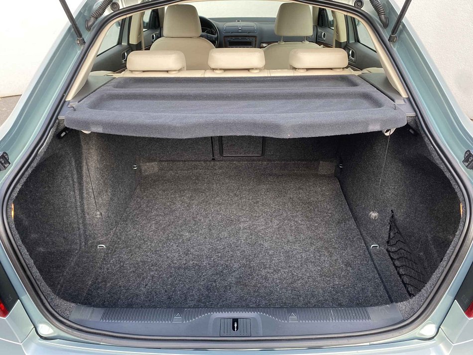 Škoda Octavia II 1.6 TDi Elegance