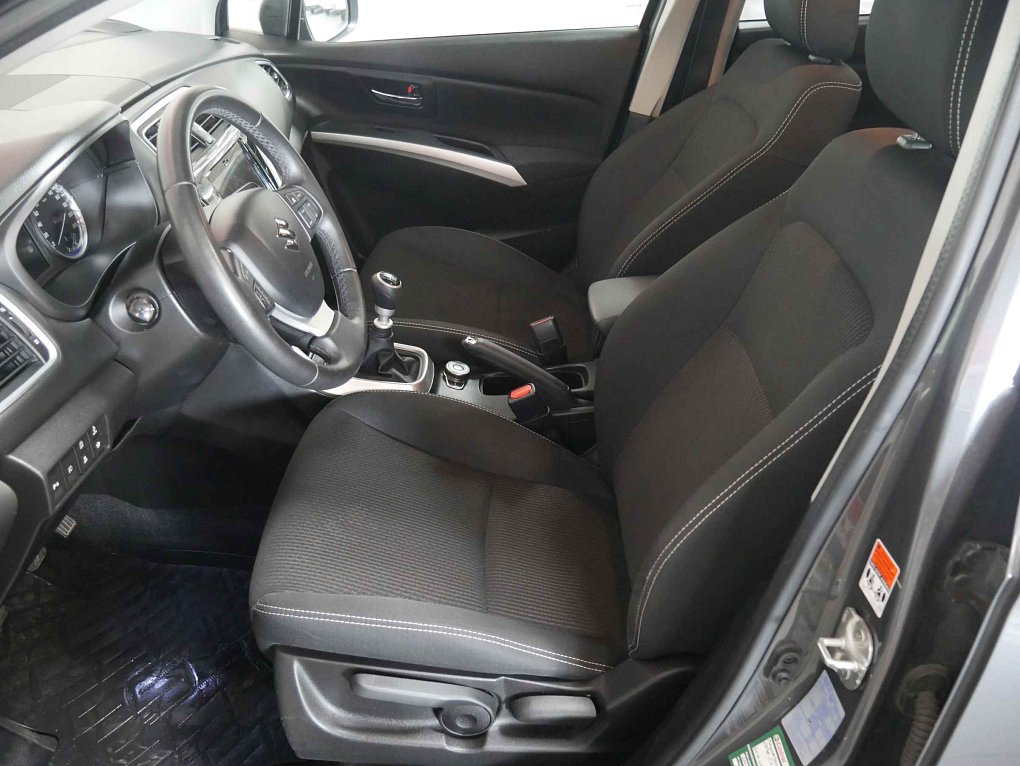 Suzuki S-Cross 1.4 T  4x4