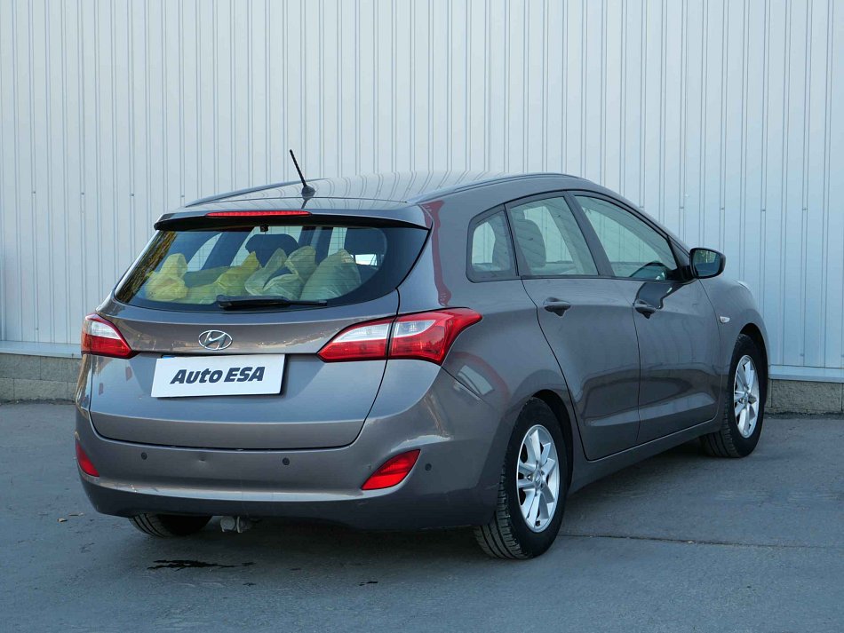Hyundai I30 1.6 MPi 