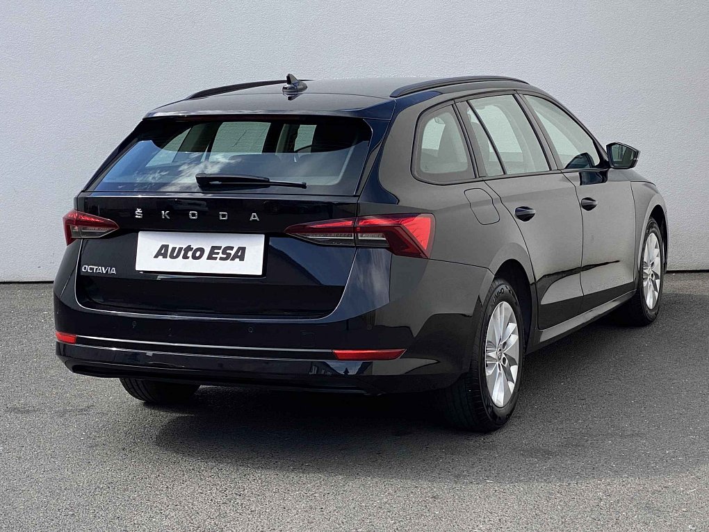 Škoda Octavia IV 1.5 TSi Ambition