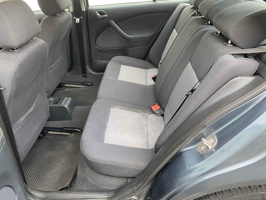 Škoda Octavia 1.6i 